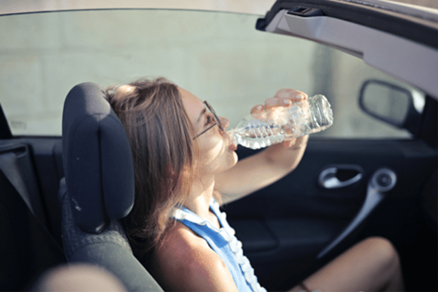 Health-Blog-Drinking-Water-Bottle